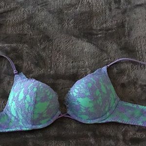 Victoria Secret 32AA
